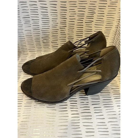 Eileen Fisher Womens 9.5 Sandals Block Heel Olive Khaki Leather Strappy Open Toe - Picture 2 of 7